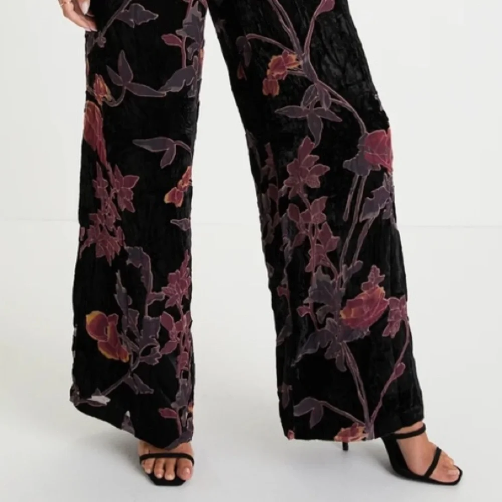 Lulus Exquisite Vibe Black Floral Burnout Velvet Purple Pink Lace-Up Jumpsuit M - Picture 8 of 11